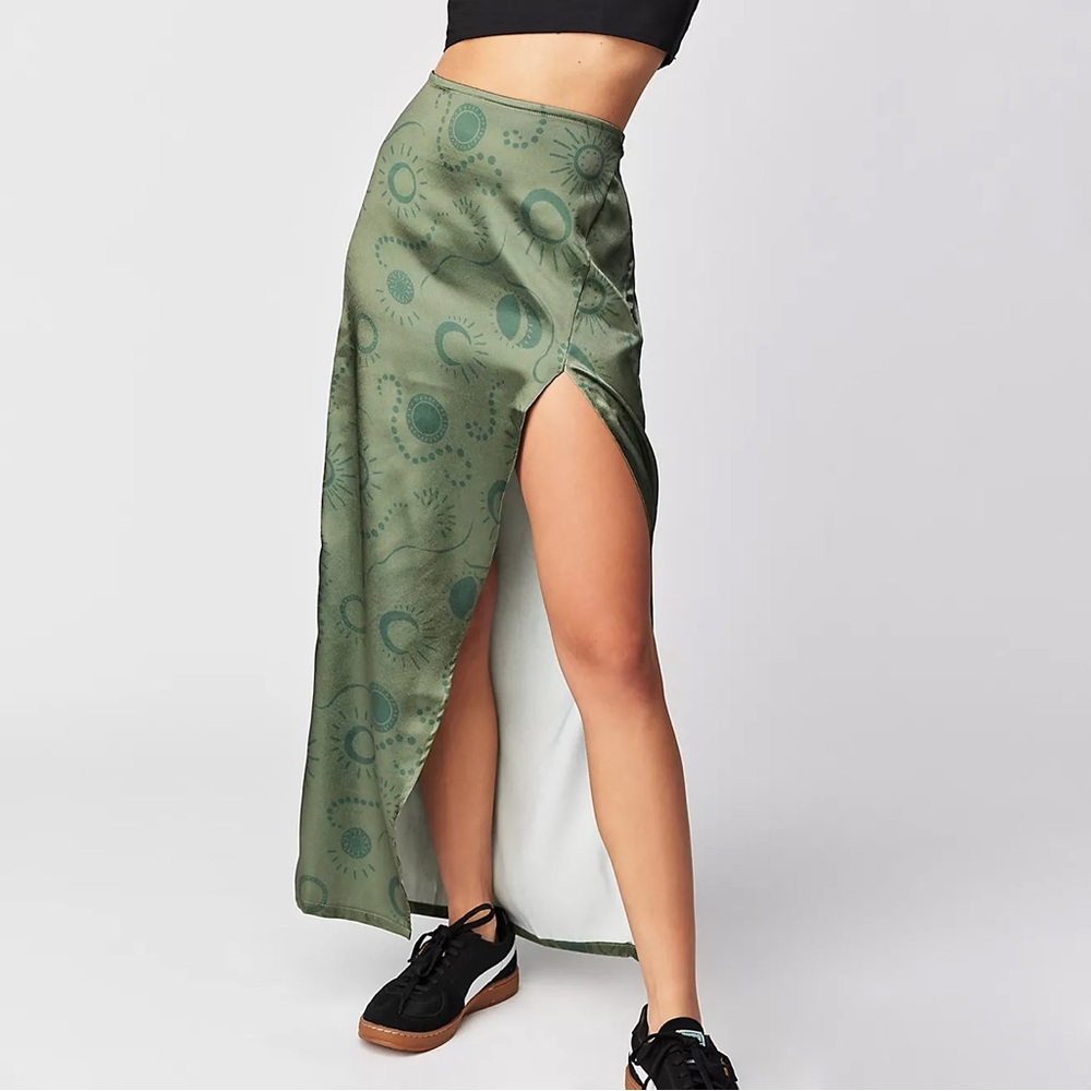 NWT Serena Slim Maxi Skirt By Free People
